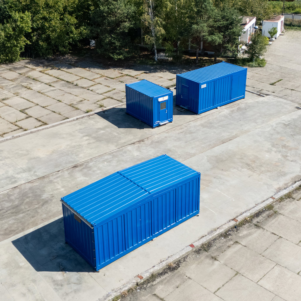 E-house for demanding applications